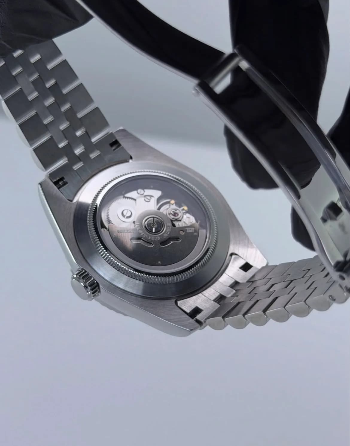 Custom S. Mod 39mm Champagne Mount Iwate Datejust with Double-Endlink Single-Pull Jubilee Bracelet Automatic Watch  — image 9