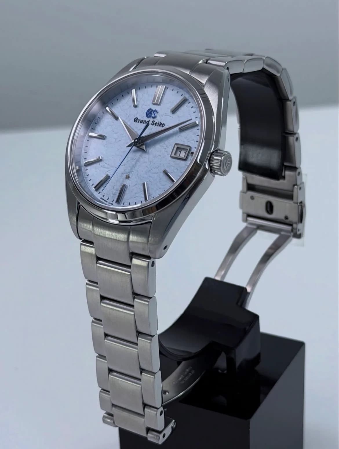 Custom S. Mod 40mm Premium GS Blue Clouds SBGP Quartz Watch (VJ52)  — image 4