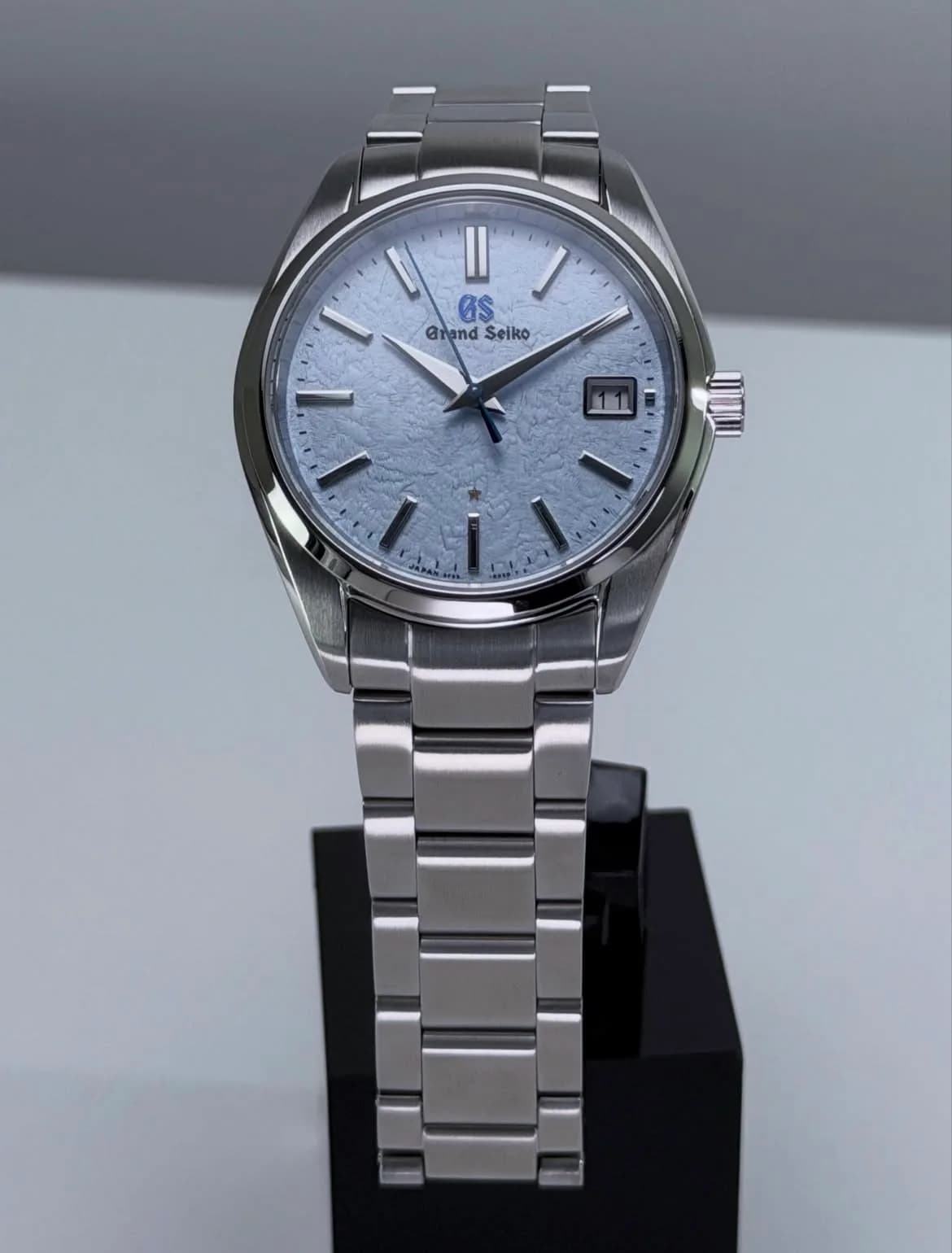 Custom S. Mod 40mm Premium GS Blue Clouds SBGP Quartz Watch (VJ52)  — image 5