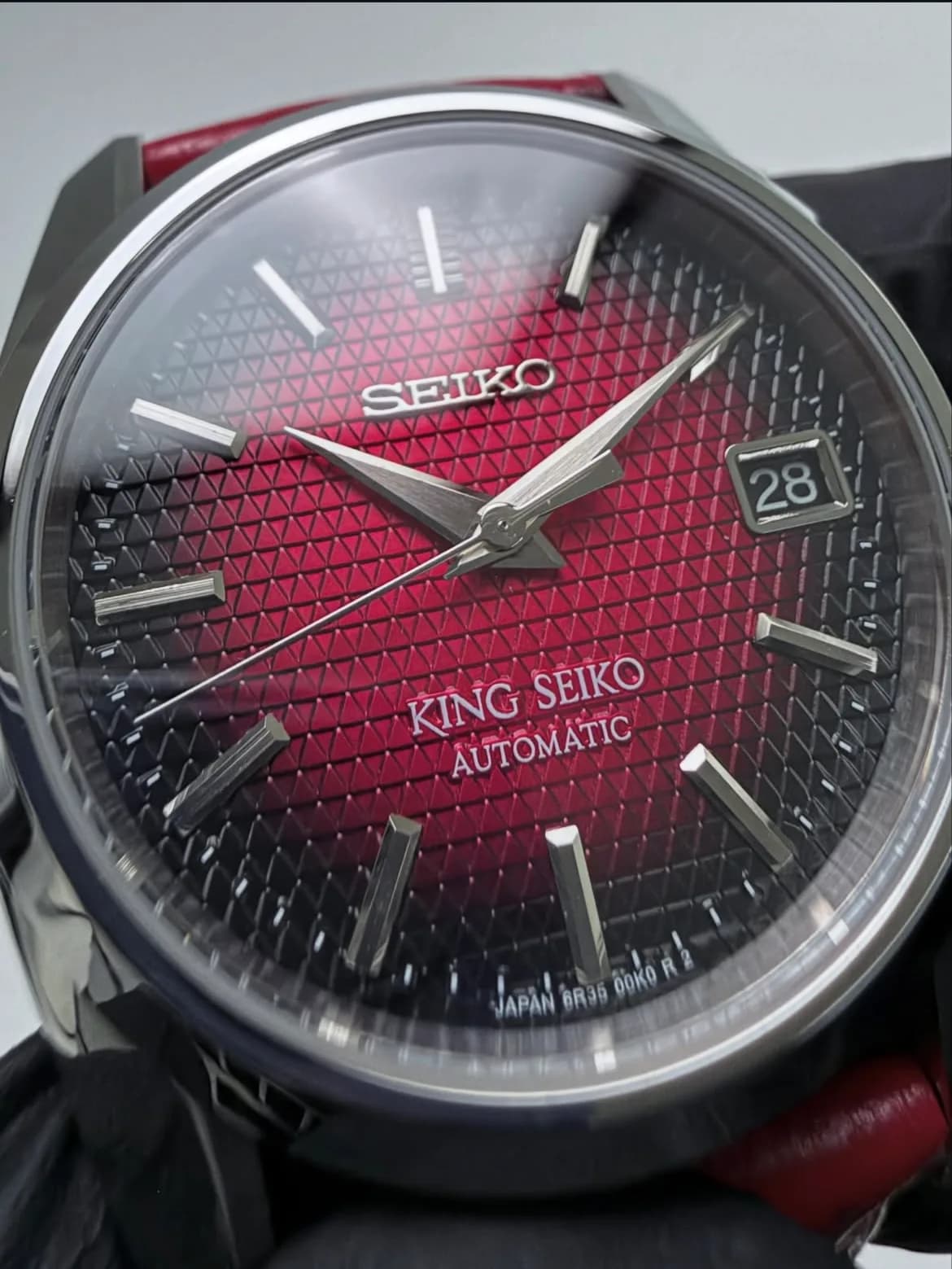 Custom S. Mod 36mm Red Vignette Kameido-Kikko KS Automatic Watch  — image 6