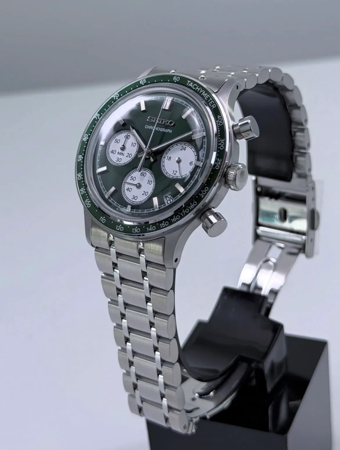 Custom S. Mod 38.5mm Green Panda Conceptual Quartz Chronograph Watch  — image 4