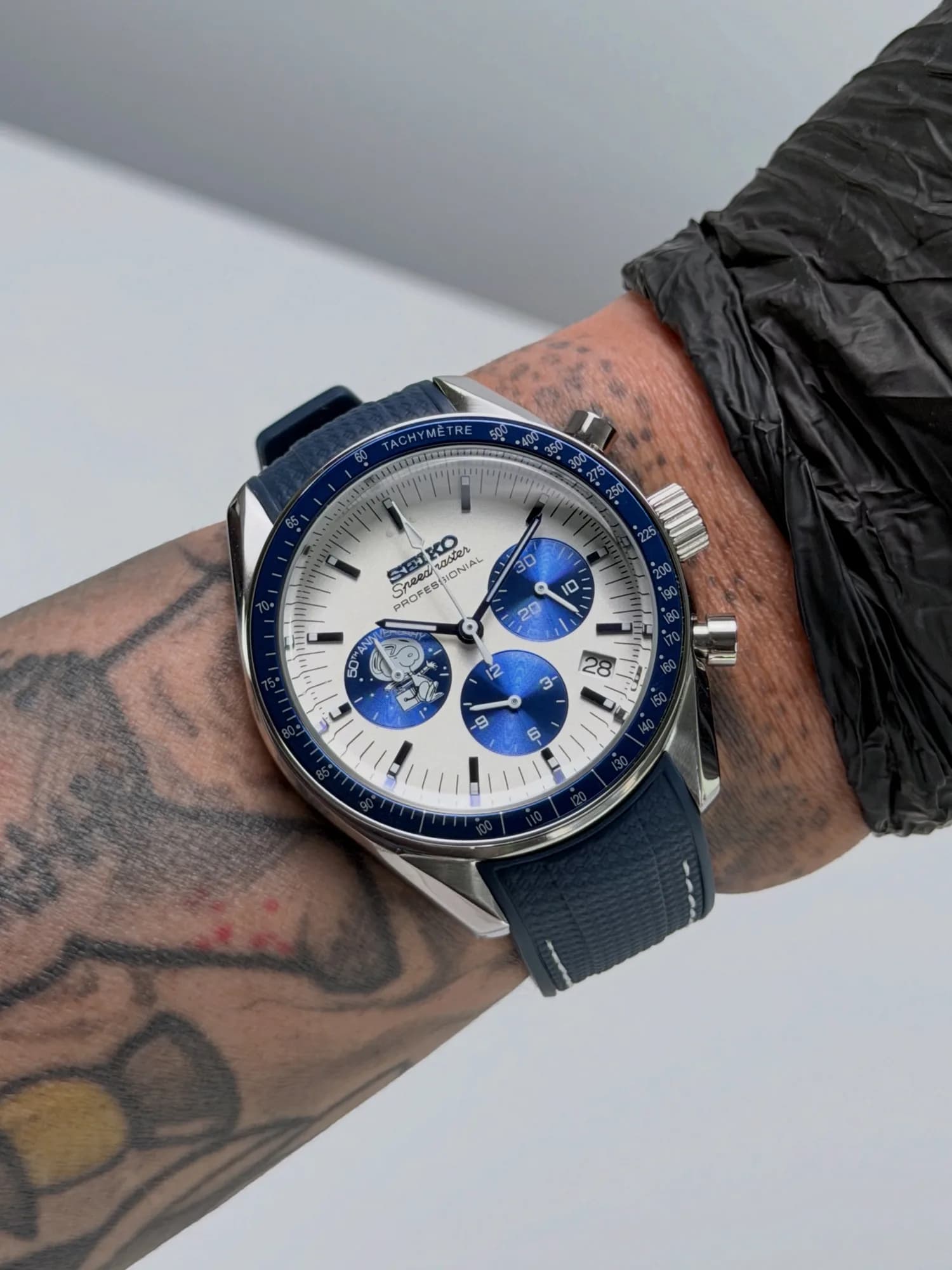 Custom S. Mod 40mm Blue Snoopy Panda Speedy Quartz Chronograph Watch  — image 1