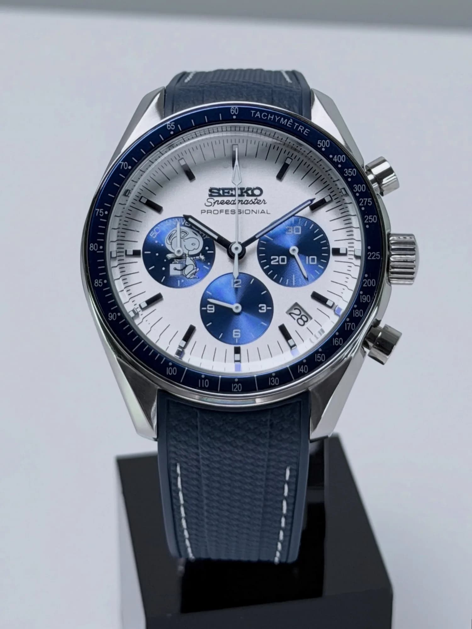Custom S. Mod 40mm Blue Snoopy Panda Speedy Quartz Chronograph Watch  — image 5