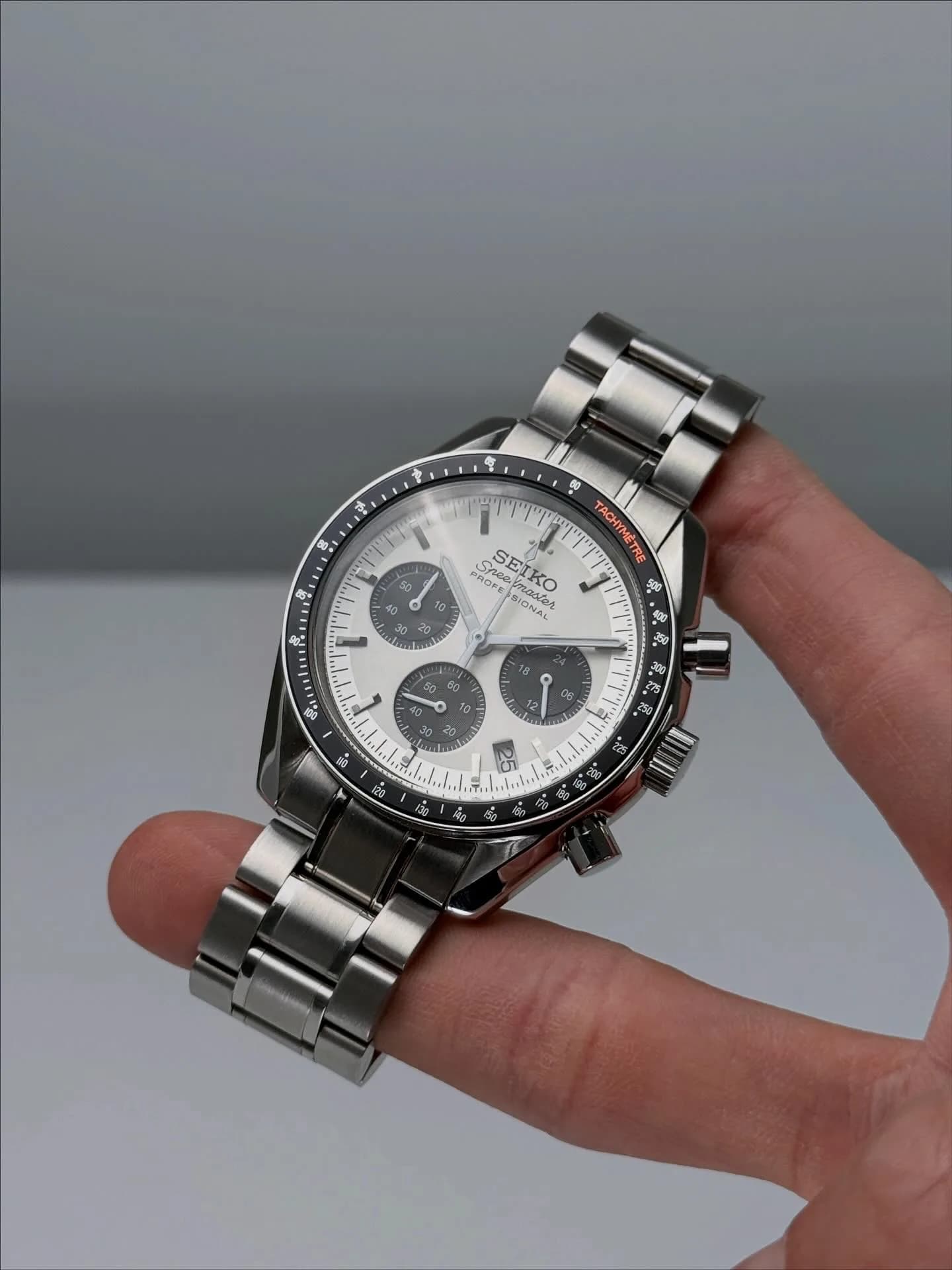 Custom S. Mod 40mm White Panda Speedy Quartz Chronograph Watch — image 2