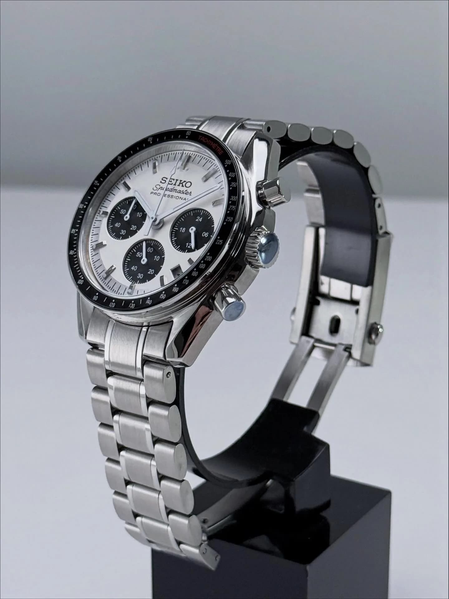 Custom S. Mod 40mm White Panda Speedy Quartz Chronograph Watch — image 4