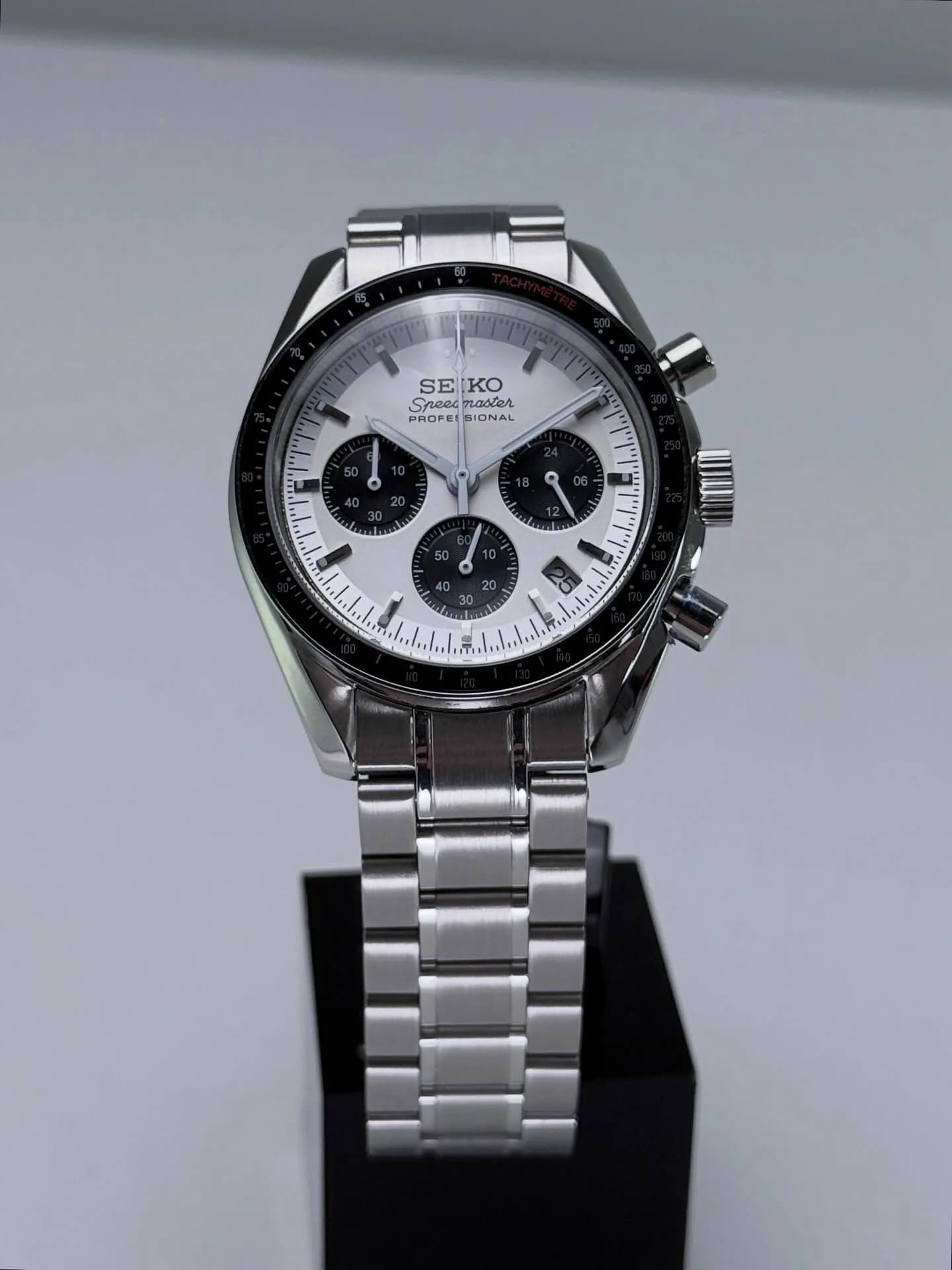 Custom S. Mod 40mm White Panda Speedy Quartz Chronograph Watch — image 5