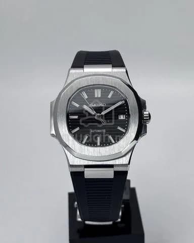 Custom S. Mod 40mm Black Nautilus w/ Rubber Strap Butterfly Buckle — image 5