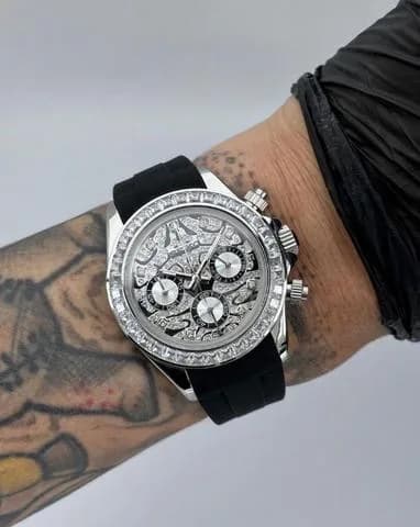 Custom S. Mod 39.5mm Silver Diamond Tiger Daytona Quartz Chronograph — image 1