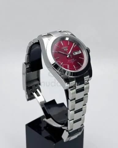 Custom S. Mod 39mm Red Day-Date Oyster Perpetual — image 3