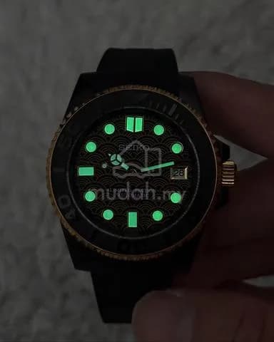 Custom S. Mod 40mm Black Gold Kanagawa Yachtmaster — image 6