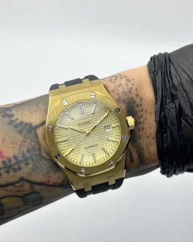Custom S. Mod Gold AP on black Rubber Strap 41mm — image 1