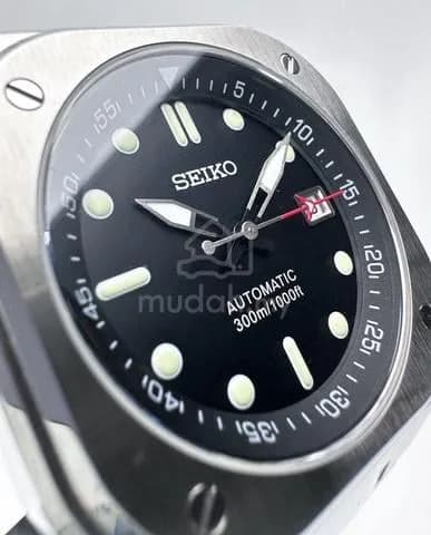 Custom S. Mod 42mm Black BR05 V2 — image 3