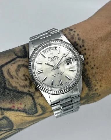 35mm Vintage Ricoh Dynamic Wide Automatic Day Date President — image 1
