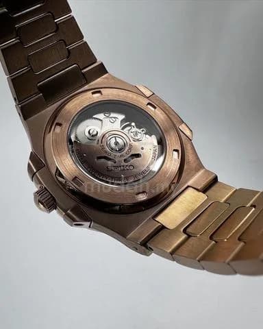Custom S. Mod 40mm Black Rose Gold Naut — image 4
