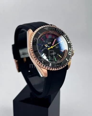 Custom S. Mod 42mm Black Rainbow Rose Gold SKX — image 2