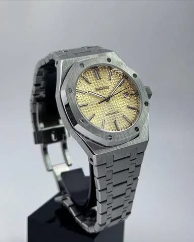 Custom S. Mod 42mm Gold Dial Silver AP — image 5