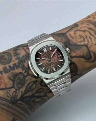 Custom S. Mod 40mm Brown Vignette Naut — image 1