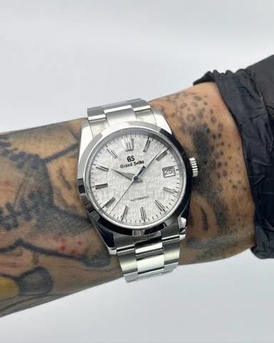 Custom S. Mod White Snowflake Premium GS 36mm — image 1