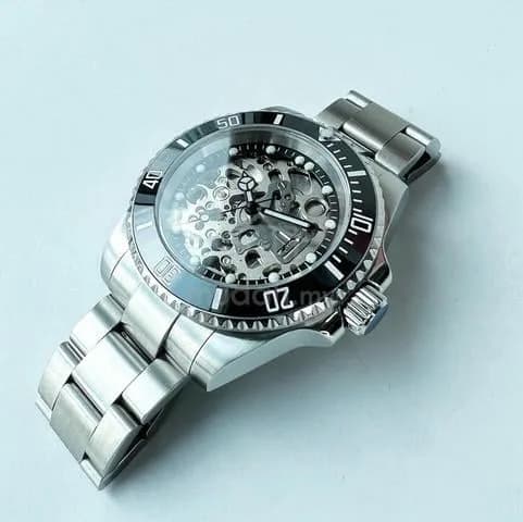 Custom S. Mod 40mm Black Skeleton Submariner — image 2