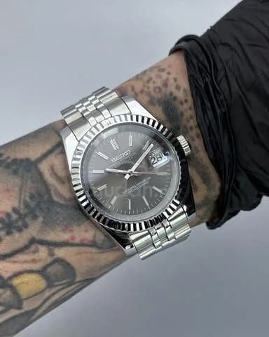 Custom S. Mod 39mm Rhodium Grey Ghost Datejust — image 2