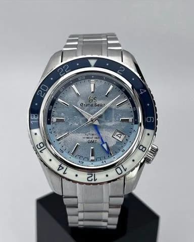 Custom S. Mod 44mm Premium GS SBGJ275 “Unkai” Sea of Clouds V2 GMT — image 5