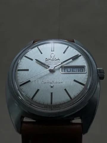 35mm 1968 Omega Constellation C-Shape Silver Linen Dial ref.168.019 cal.751 Automatic Watch Only — image 3