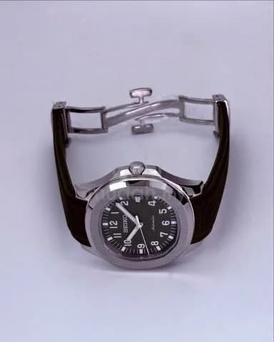 Custom S. Mod 42mm Olive Green Aquanaut — image 2