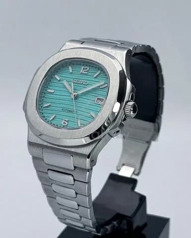 Custom S. Mod 40mm Tiffany Nautilus V2 — image 4