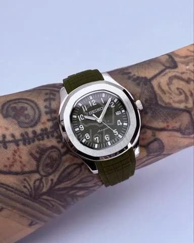 Custom S. Mod 42mm Olive Green Aquanaut — image 1