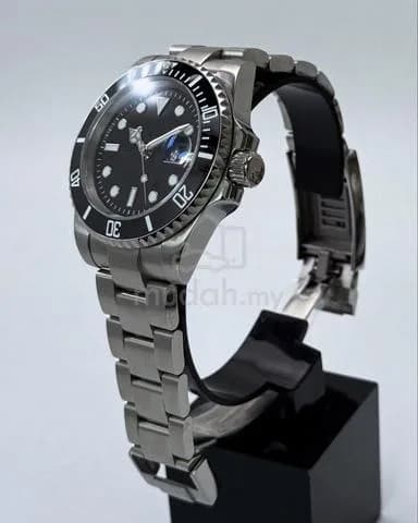 Custom S. Mod 40mm Black No Logo Submariner — image 2