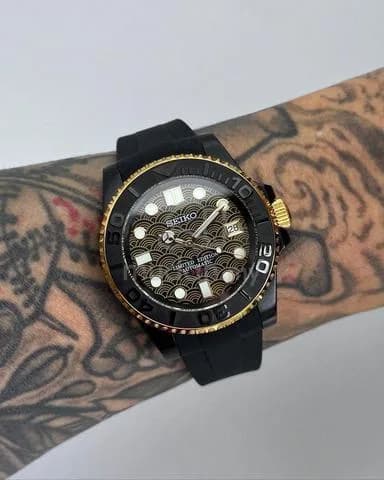 Custom S. Mod 40mm Black Gold Kanagawa Yachtmaster — image 1