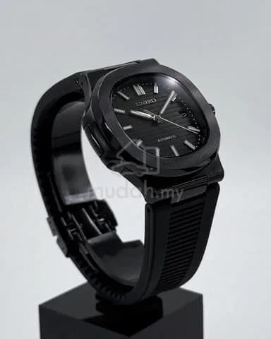Custom S. Mod 40mm Full Black Nautilus — image 2