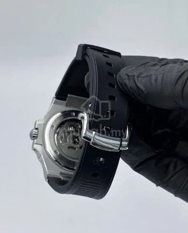 Custom S. Mod 40mm Black Nautilus w/ Rubber Strap Butterfly Buckle — image 6