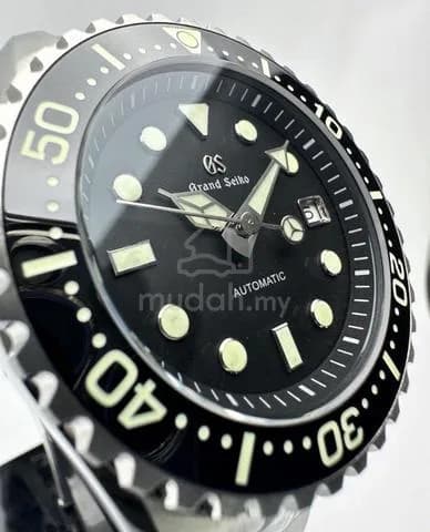Custom S. Mod Premium Black Silver GS w/ Lumed Bezel 44mm — image 3