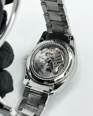 41mm 2018 Grand Seiko SBGA003 Spring Drive Black Dial — image 4