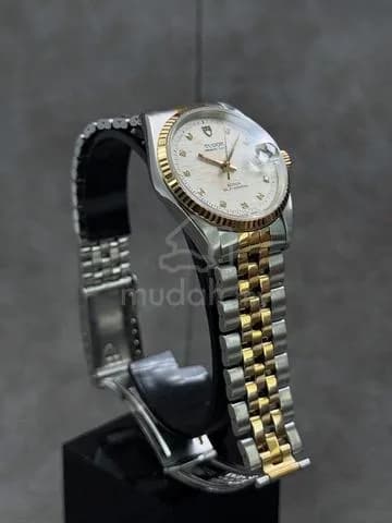 32mm 1991 2-Tone Tudor Prince Date 18K Gold Bezel “Tapestry” Dial Diamond Markers ref.72033 Automatic Watch Only — image 2