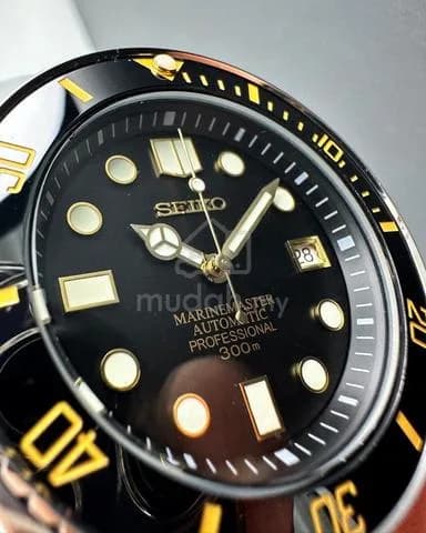 Custom S. Mod 43mm Black Gold Steel Sumo — image 3