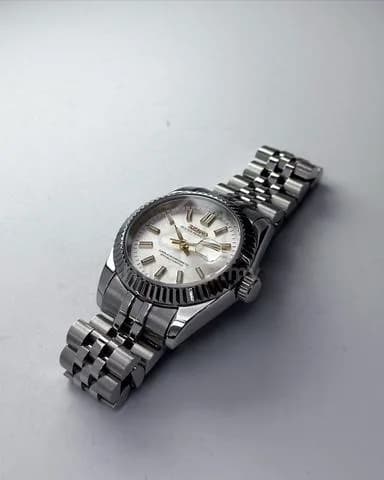 Custom S. Mod 31mm Silver Datejust w/ Gold Indices — image 5