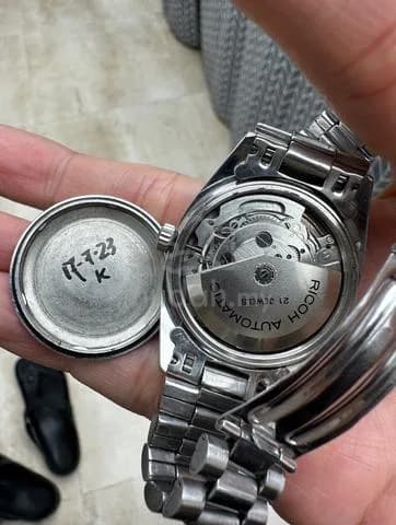 35mm Vintage Ricoh Dynamic Wide Automatic Day Date President — image 5