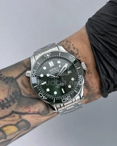 Custom S. Mod 42mm Green Seamaster Professional 300M — image 1