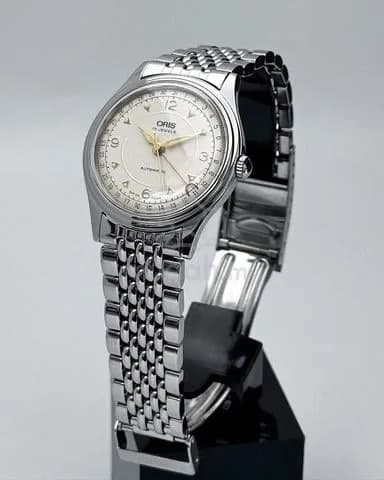 35mm Oris Pointer Date Beads of Rice Bracelet ref.7403 cal.574 Automatic Watch — image 4