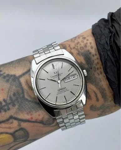 35mm 1972 Vintage Omega Constellation Fluted Bezel Silver Dial Automatic ref.168.0057 cal.1021 — image 1