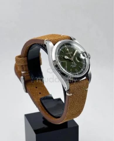 Custom S. Mod 36mm Olive Alpinist Explorer (acrylic glass, suede leather) — image 2