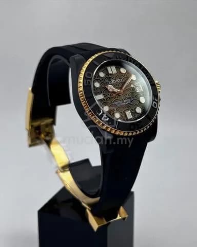 Custom S. Mod 40mm Black Gold Kanagawa Yachtmaster — image 2