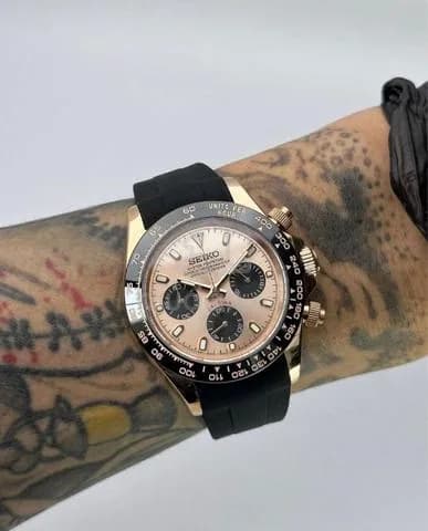 Custom S. Mod 39.5mm Salmon Rose Gold Daytona Quartz Chronograph — image 1