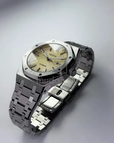 Custom S. Mod 42mm Gold Dial Silver AP — image 4