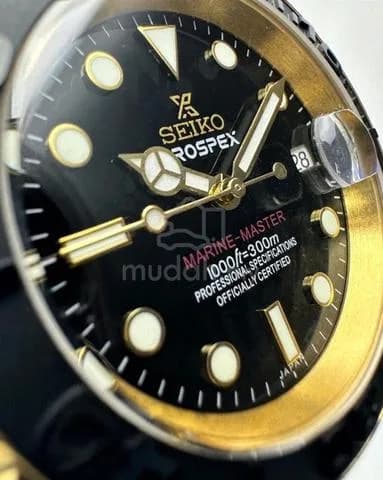 Custom S. Mod 40mm Glossy Black MarineMaster Gold Yachtmaster — image 2