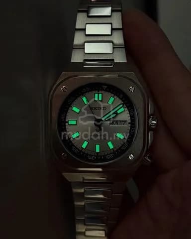 Custom S. Mod 42mm Silver Day-Date BR05 — image 6