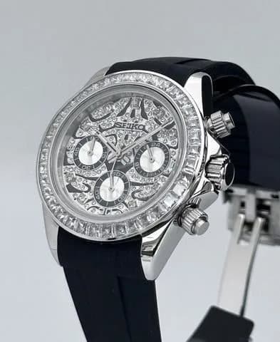 Custom S. Mod 39.5mm Silver Diamond Tiger Daytona Quartz Chronograph — image 4