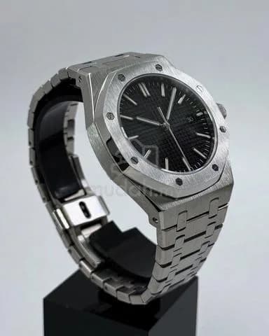 Custom S. Mod 42mm Black No Logo AP Royal Oak — image 4